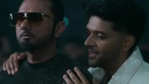 Still 3 of Yo Yo Honey Singh: Famous (2024) WEB-DL [Hindi DD5.1] 1080p 720p & 480p [x264/HEVC]