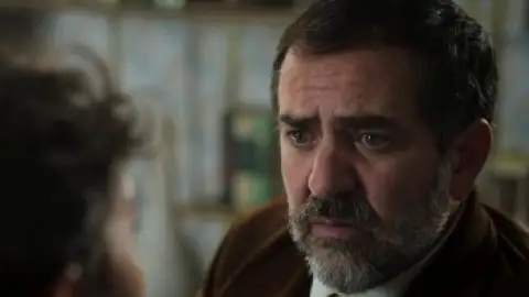 Still 4 of No One Saw Us Leave (Season 1) WEB-DL [Hindi (DD5.1) & English] 1080p 720p & 480p [x264/ESubs]