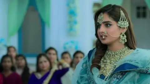 Still 2 of Kis Kisko Pyaar Karoon 2 (2025) WEB-DL [Hindi DD5.1] 4K 1080p 720p & 480p [x264/HEVC]
