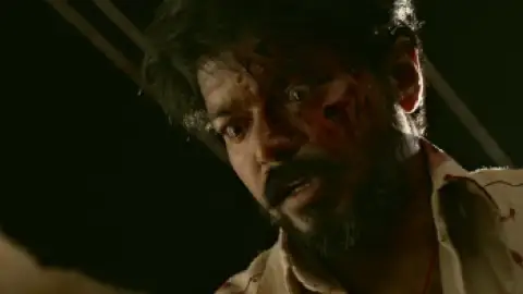 Still 10 of Mersal (2017) UNCUT WEB-DL [Hindi (DD5.1) & Tamil] 1080p 720p & 480p Dual Audio [x264/10Bit-HEVC]