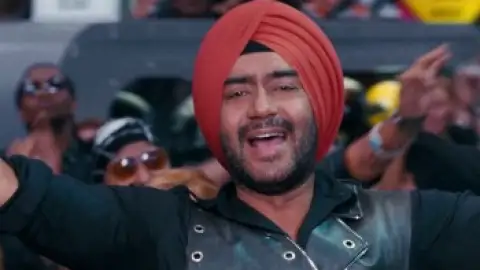 Still 1 of Son Of Sardaar (2012) BluRay [Hindi DD5.1] 1080p 720p & 480p [x264/HEVC]