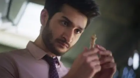 Still 4 of Detective Sherdil (2025) WEB-DL [Hindi DD5.1] 4K 1080p 720p & 480p [x264/HEVC]