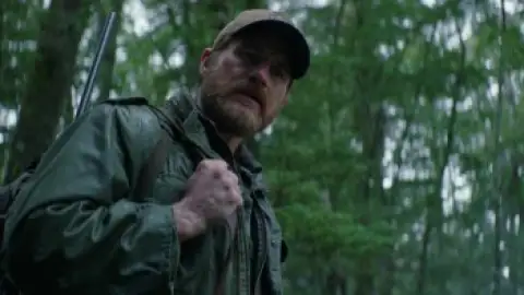 Still 4 of Wolf Man (2025) WEB-DL [Hindi (ORG 5.1) & English] 4K 1080p 720p & 480p Dual Audio [x264/10Bit-HEVC]
