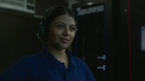 Still 1 of Loot Kaand (Season 1) WEB-DL Hindi 1080p 720p & 480p x264 DD5.1 | Primevideo Series