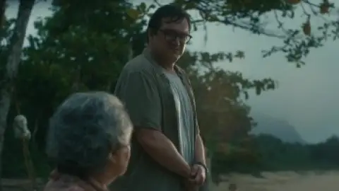 Still 8 of My Penguin Friend (2024) WEB-DL [Hindi (DD5.1) & English] 4K 1080p 720p & 480p Dual Audio [x264/10Bit-HEVC]