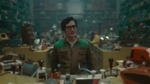 Still 4 of LOKi (Season 2) WEB-DL [Hindi DD5.1 & English] 4K 1080p 720p 480p Dual Audio [x264/10Bit-HEVC] | DisneyPlus Series [ALL Episodes]