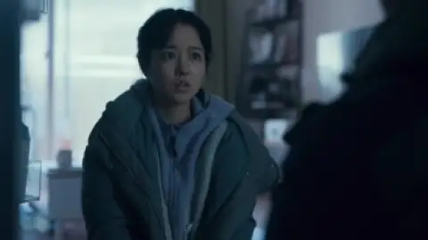 Still 1 of Concrete Utopia (2023) BluRay [Hindi (ORG 5.1) + Korean] 1080p 720p & 480p Dual Audio [x264/10Bit-HEVC]