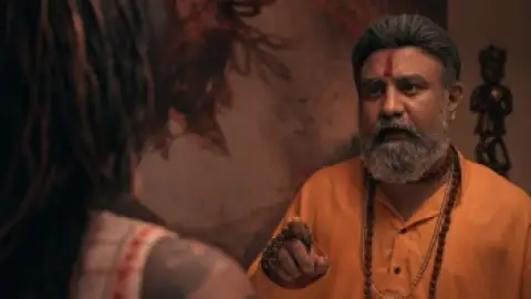 Still 2 of Aindham Vedham (Season 1) WEB-DL [Hindi (ORG 5.1) & Tamil] 4K 1080p 720p & 480p [x264/ESub] | [ALL Episodes] | ZEE5 Series