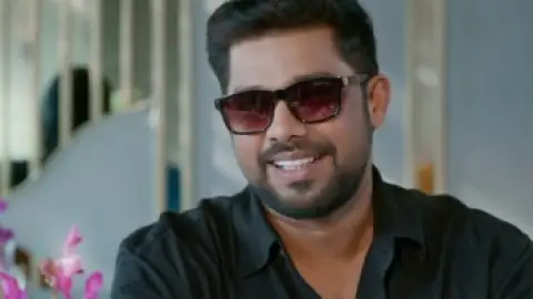 Still 1 of Hello Mummy (2024) UNCUT WEB-DL [Hindi (DD2.0) & Malayalam] 1080p 720p & 480p Dual Audio [x264/10Bit-HEVC]