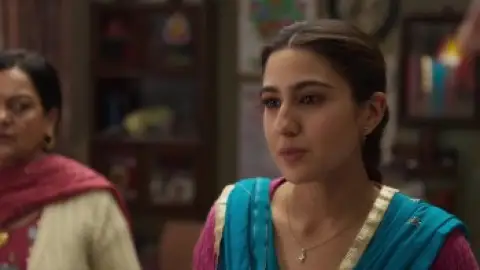 Still 6 of Zara Hatke Zara Bachke (2023) WEB-DL [Hindi DD5.1] 4K 1080p 720p & 480p [x264/HEVC]