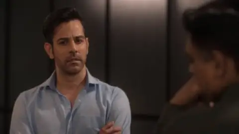 Still 6 of Mistry (Season 1) WEB-DL Hindi [DD5.1] 4K 1080p 720p & 480p [x264/HEVC]