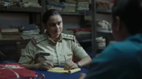 Still 6 of Criminal Justice: A Family Matter (Season 1) WEB-DL [Hindi DD5.1] 4K 1080p 720p & 480p [x264/HEVC] HD | ALL Episodes [JioHotStar Series]