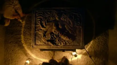 Still 1 of Tumbbad (2018) WEB-DL [Hindi DD5.1] 1080p 720p & 480p [x264/10Bit-HEVC]