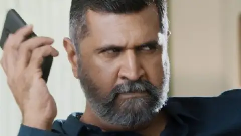 Still 3 of RDX Love (2019) UNCUT DS4K WEB-DL [Hindi (DD5.1) & Telugu] 4K 1080p 720p & 480p Dual Audio [x264/HEVC]