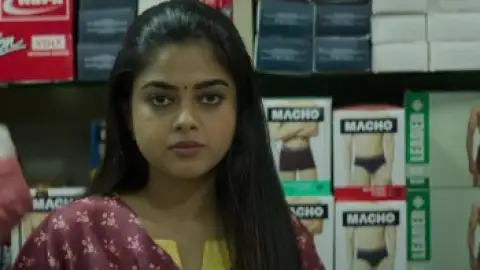 Still 2 of Vendhu Thanindhathu Kaadu (2022) UNCUT DS4K WEB-DL [Hindi (DD2.0) & Tamil] 4K 1080p 720p & 480p Dual Audio [x264/10Bit-HEVC]