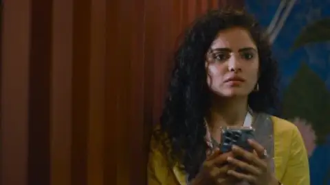 Still 3 of Aroopi (2026) WEB-DL [Hindi (DD5.1) & Malayalam] 4K 1080p 720p & 480p Dual Audio [x264/10Bit-HEVC]