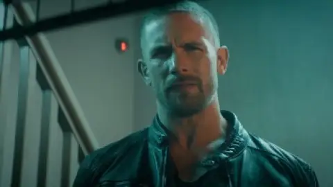 Still 1 of Man with No Past (2025) WEB-DL [English DDP5.1] 1080p 720p & 480p [x264/10Bit-HEVC]