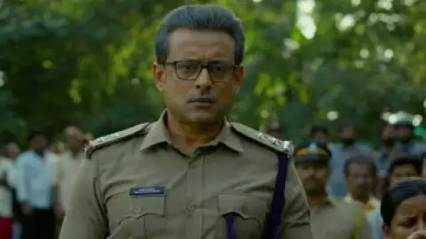Still 4 of Dheeram (2025) UNCUT WEB-DL [Hindi (DD2.0) & Malayalam] 4K 1080p 720p & 480p Dual Audio [x264/10Bit-HEVC]