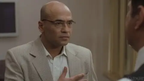 Still 2 of Jolly LLB (2013) BluRay [Hindi DD5.1] 1080p 720p & 480p [x264/HEVC]