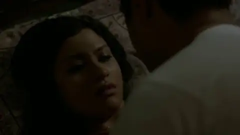 Still 3 of Lipstick Under My Burkha (2017) BluRay [Hindi DD5.1] 1080p 720p & 480p [x264/HEVC]
