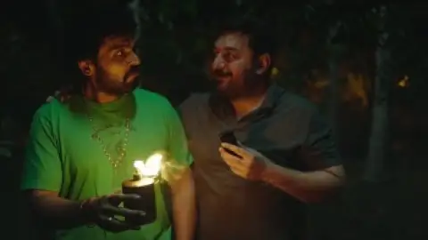 Still 5 of Meiyazhagan (2024) WEB-DL [Hindi (DD5.1) & Tamil] 1080p 720p & 480p Dual Audio [x264/10Bit-HEVC’s]