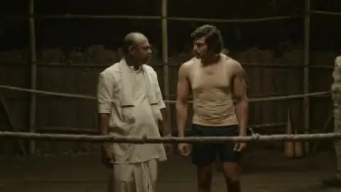 Still 5 of Sarpatta Parambarai (2021) UNCUT WEB-DL [Hindi (ORG 5.1) + Tamil] 1080p 720p & 480p Dual Audio [x264/HEVC]