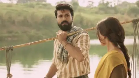 Still 2 of Rangasthalam (2018) UNCUT DS4K WEB-DL [Hindi (DD5.1) & Telugu] 4K 1080p 720p & 480p Dual Audio [x264/10Bit-HEVC]